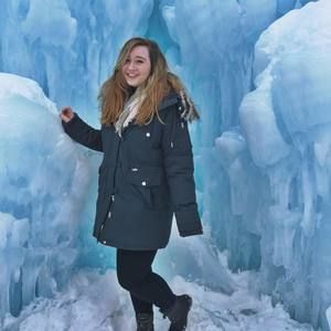 Meet your Posher, Maddie